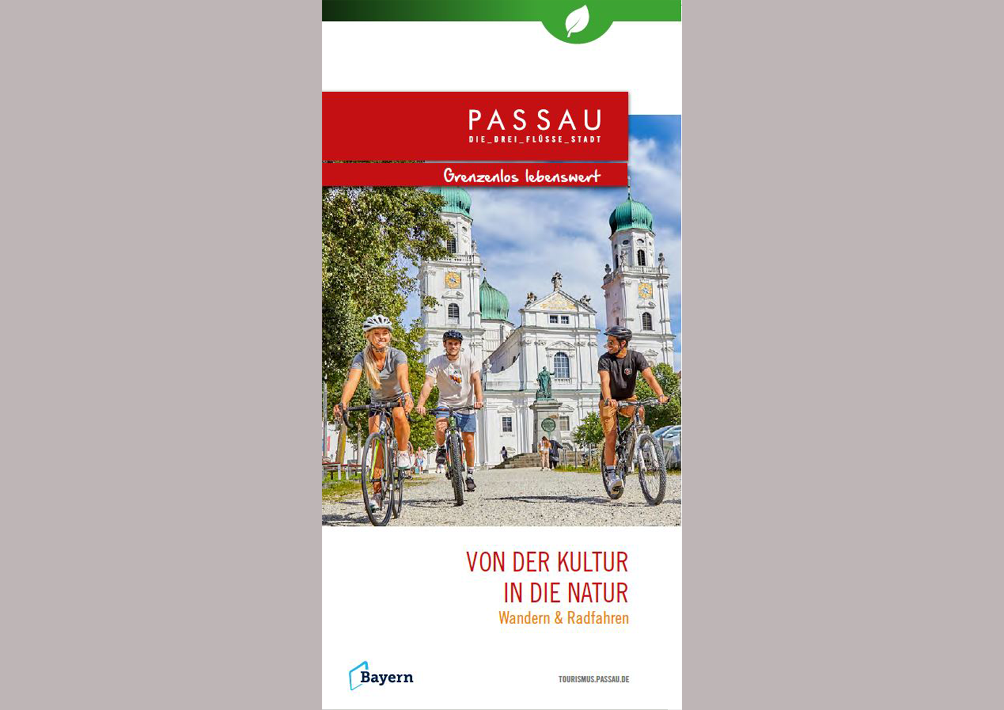 Hiking & Cycling (German)